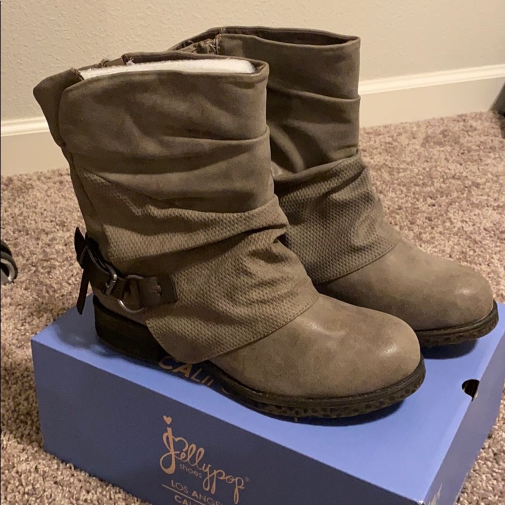 Moto boots